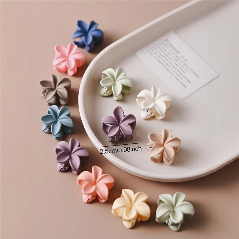 10/20Pcs Small Hair Claw Clips Sweet Color Mixed Flower Frosted Clips Hairpin Barrette for Women Girl Kids Hair Accessories