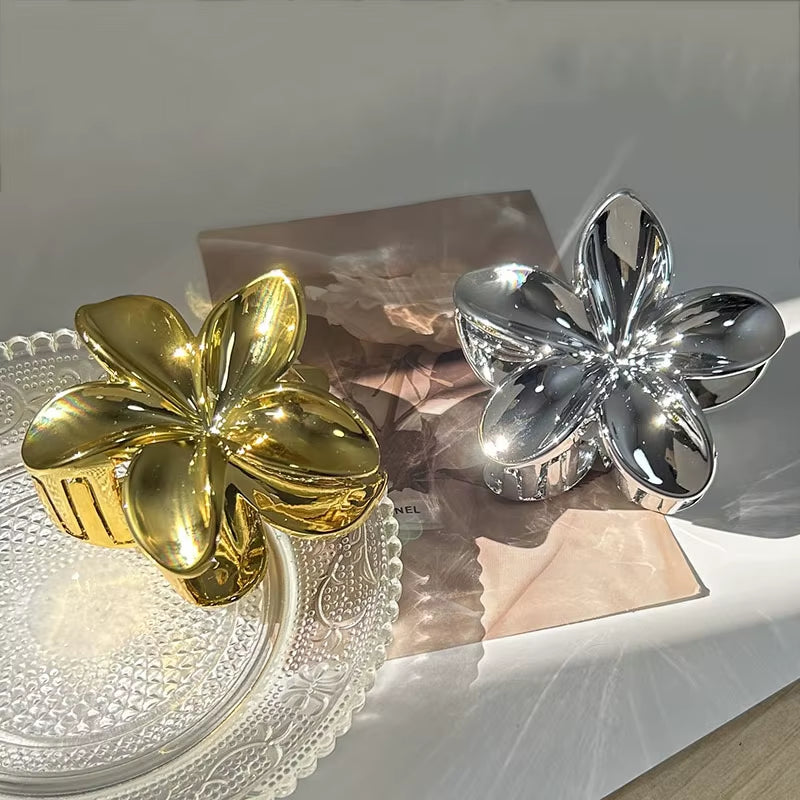 Fashion Flower Hair Clips for Women Bohemia Large Hair Claw Clamp Hairpins Barrettes Girls Beach Hair Accessories Headwear Gifts